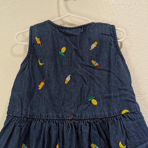 Hanna Andersson Chasing Summer Button Up Chambray Denim Embroidered Dress 5T - Picture 6 of 11